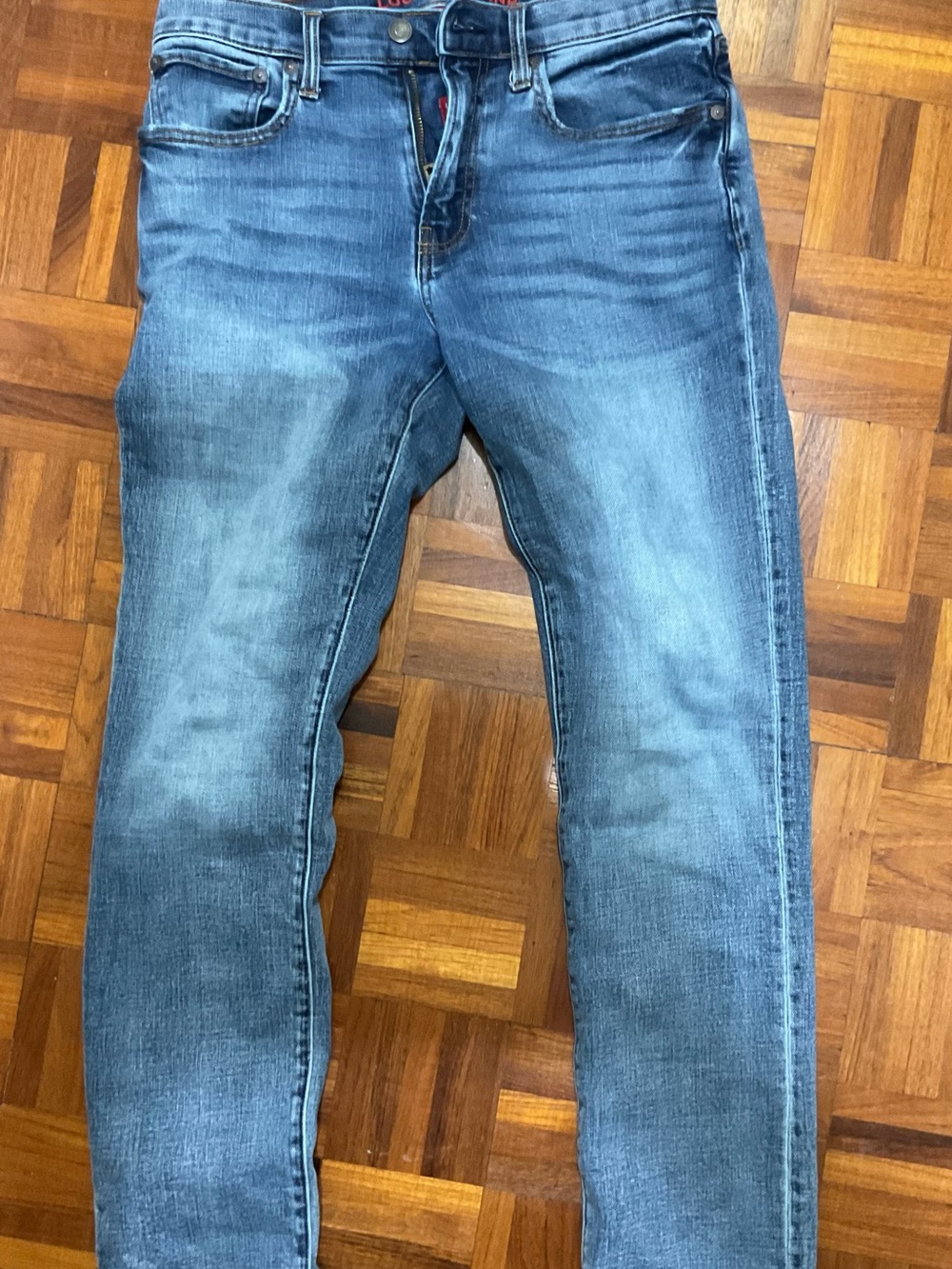 Lucky Brand 223 Straight Slim Fit Jeans in Faded Blue Wash